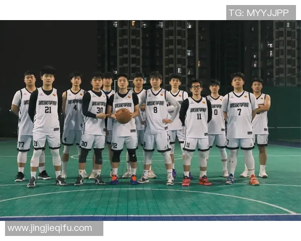 武汉篮球队在篮球团队协作排行榜中荣获第五名展现出色团队精神与实力